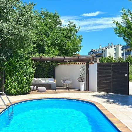 Mit Privatpool Fuer 8 Personen Ca 135 Qm In Pula, Istrien Istrische Riviera * Pola