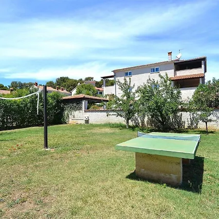 Mit Privatpool Fuer 8 Personen Ca 135 Qm In Pula, Istrien Istrische Riviera